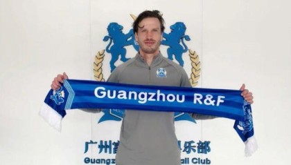 pp电子官网-斯文森重返广州迫不及待证明自己：我的球技又长了