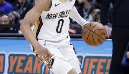 速度可以！费尔斯29投12中&amp;罚球14中12 空砍36分10板5助2断2帽